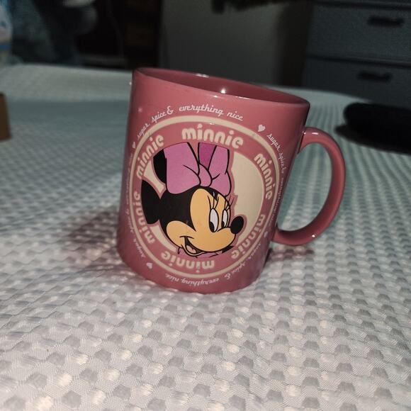 DISNEY EUC WALT DISNEY WORLD MINNIE PINK SUGAR SPICE MUG - Picture 1 of 3